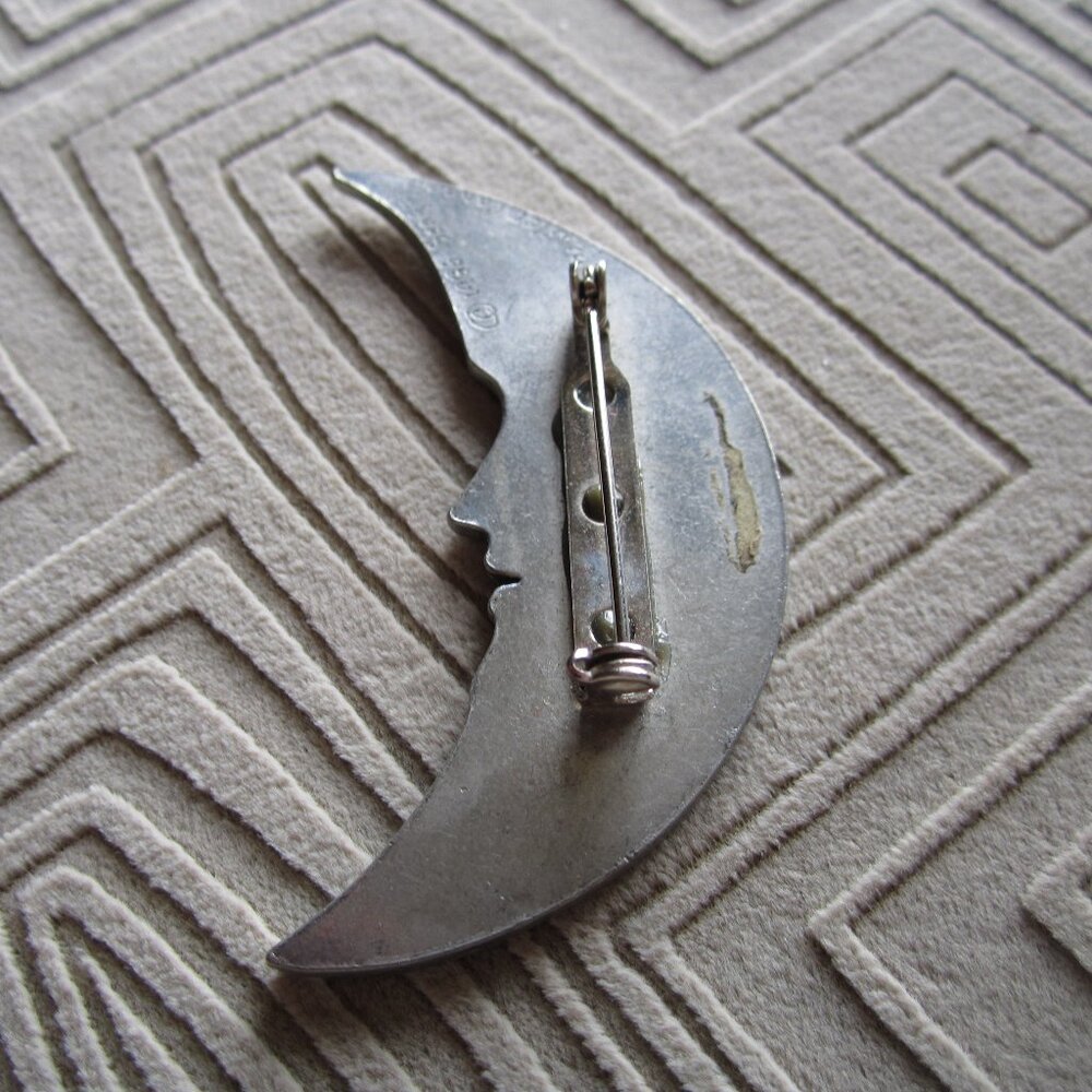 Vintage 1986 Seagull Pewter Crescent Moon Brooch | Signed - Picture 2 of 3